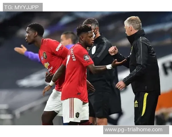 德甲激战：热刺与曼联战成平局全场沸腾瞬间回顾