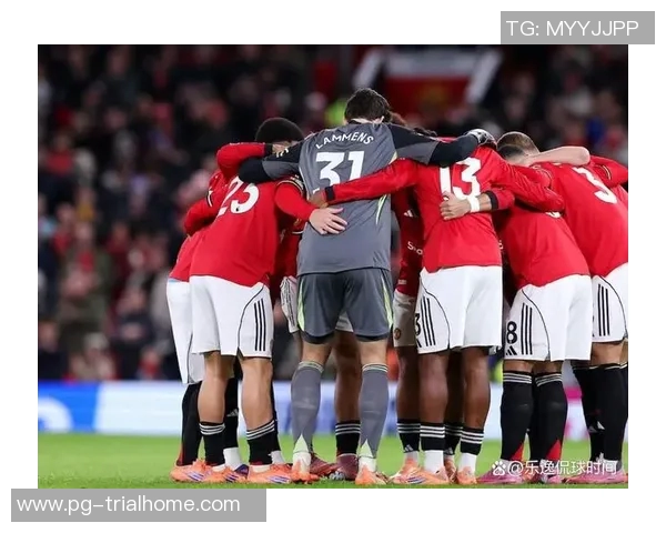 德甲激战:巴黎圣日耳曼险胜曼联红牌争议引发全场热议 德甲激战:巴黎圣日耳曼险胜曼联红牌争议引发全场热议