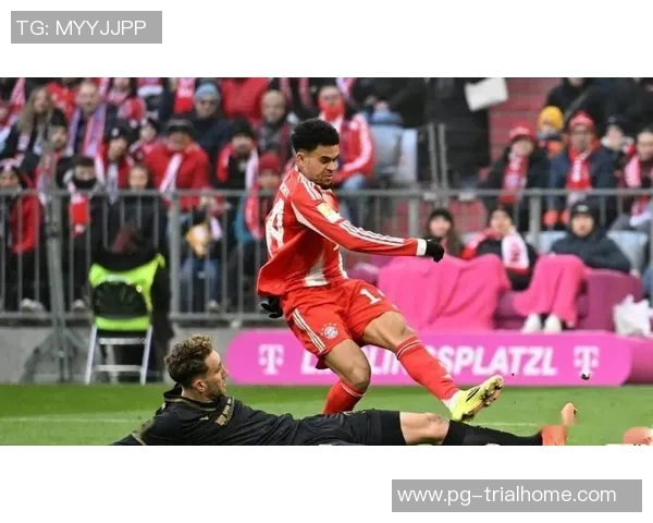 德甲精彩对决里昂逆转拜仁上演帽子戏法引爆全场激情 德甲精彩对决里昂逆转拜仁上演帽子戏法引爆全场激情