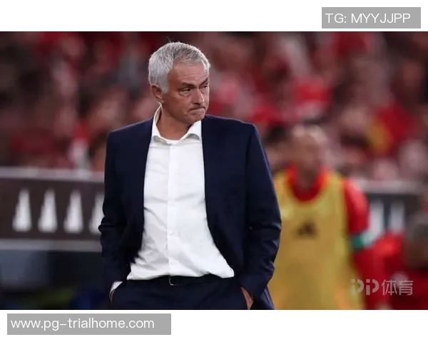 本菲卡狂胜巴黎圣日耳曼五球大捷帽子戏法引发争议判罚热议