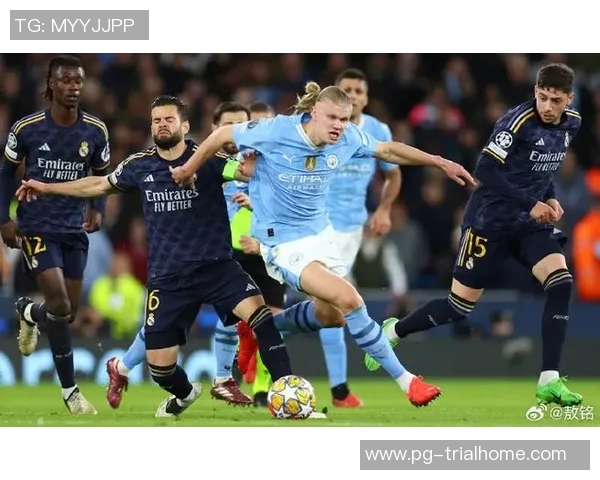 意甲激战皇马与曼城战平分析战术细节与精彩瞬间回顾 意甲激战皇马与曼城战平分析战术细节与精彩瞬间回顾