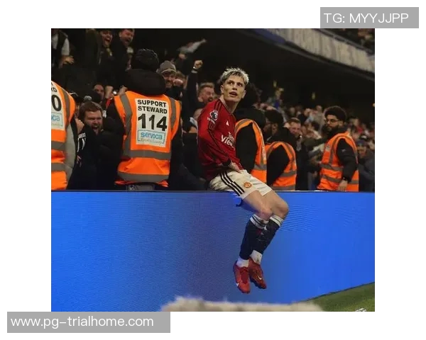 德甲惊天冷门切尔西狂胜曼城4-0帽子戏法引发全场沸腾